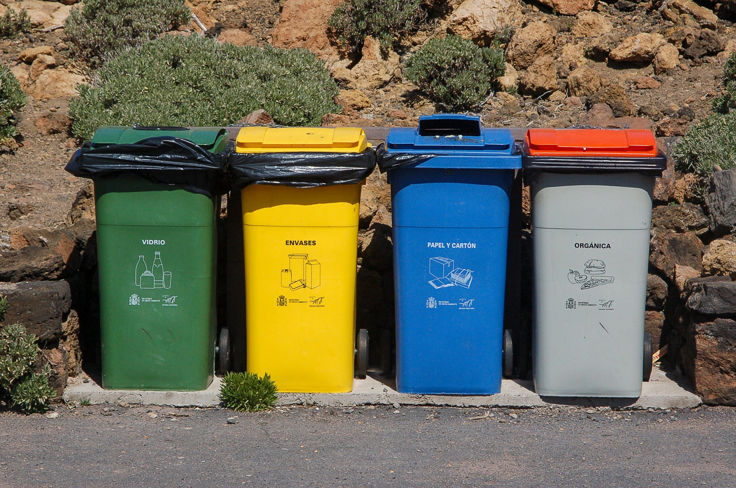 Waste bins for everyday waste collection