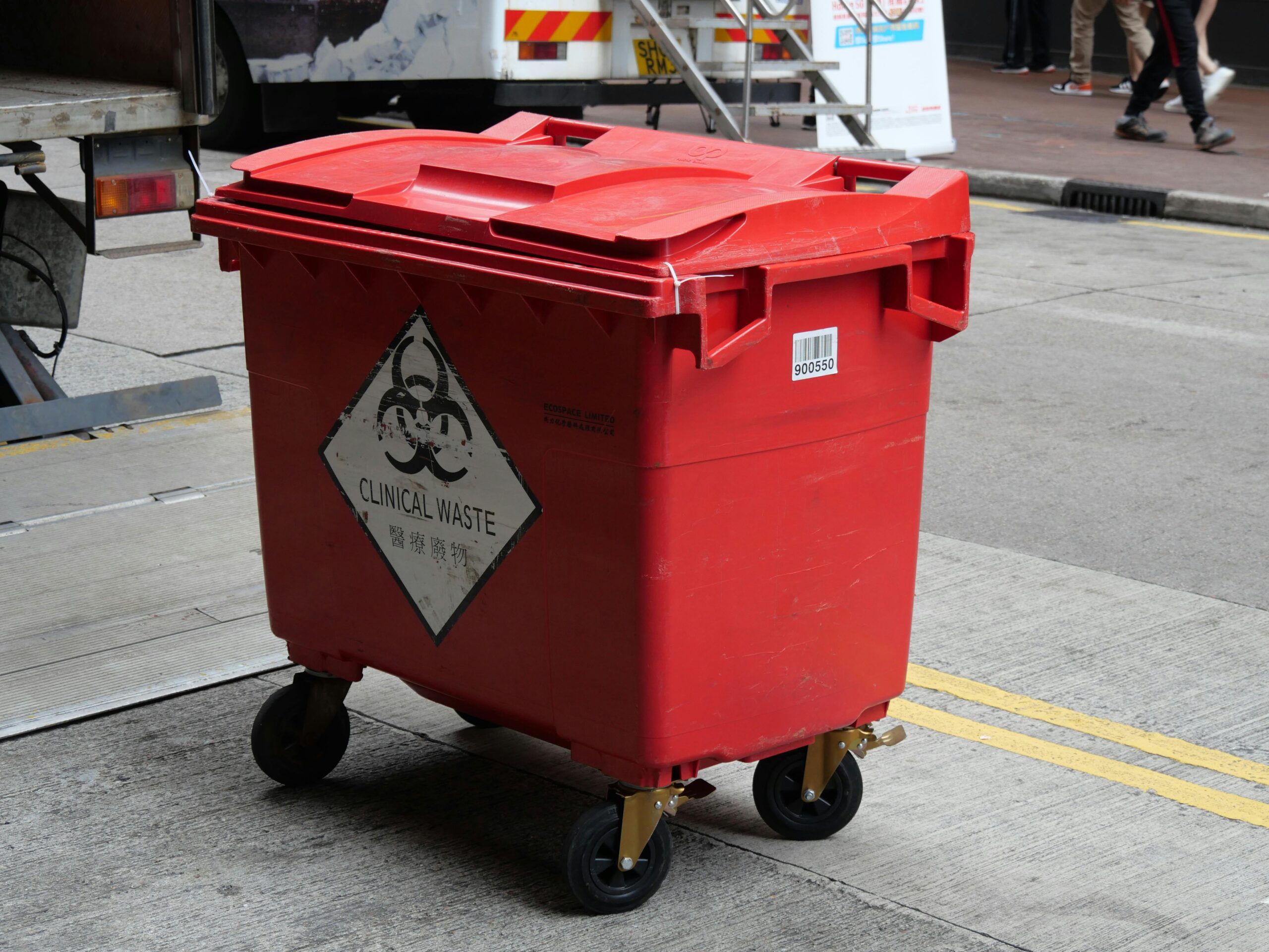 Medical waste bin for clinical waste disposal